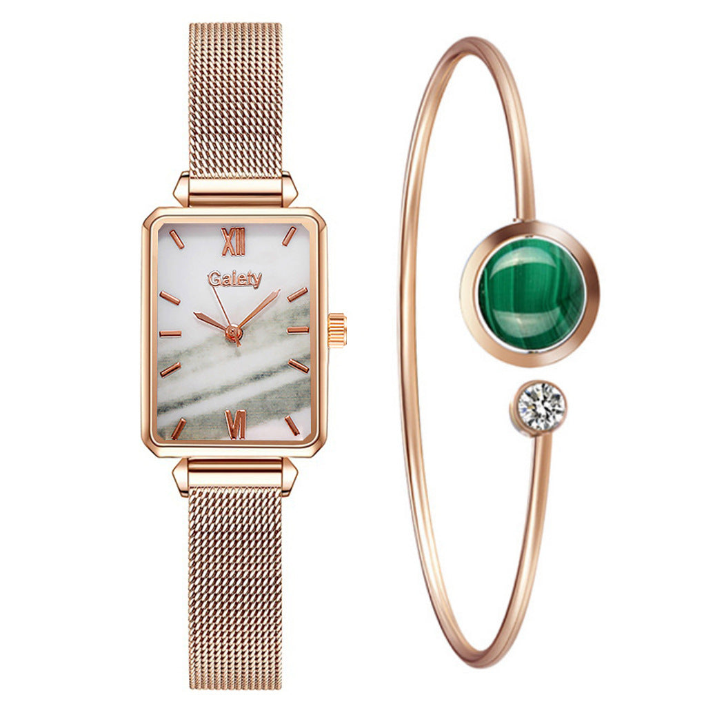 Aurora la montre pour femmes actives et raffinées.